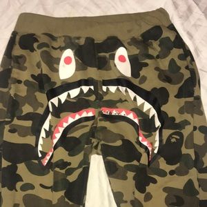 *PRICE DROP* AUTHENTIC BAPE CAMO PANTS